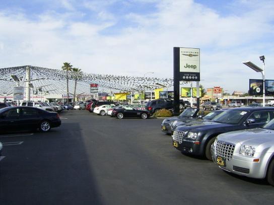 Dodge Huntington Beach >> Huntington Beach Chrysler Dodge Jeep Ram Car Dealership In Dodge Huntington Beach >> Huntington Beach Chrysler Dodge Jeep Ram Car Dealership In