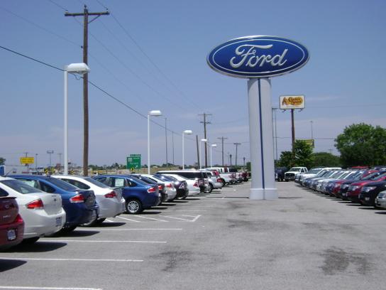 Southwest Ford Greenville Tx >> Donaghe Ford Car Dealership In Greenville Tx 75402 7005 Southwest Ford Greenville Tx >> Donaghe Ford Car Dealership In Greenville Tx 75402 7005