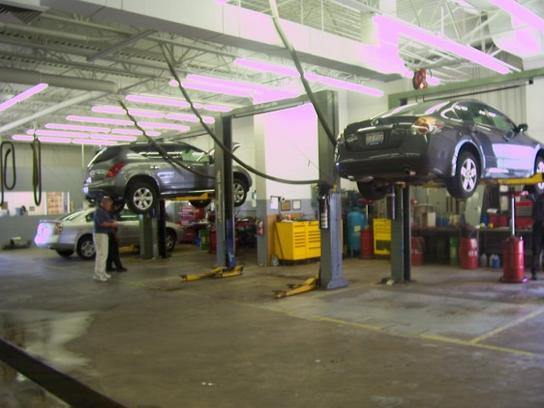 Bedford Nissan car dealership in Bedford, OH 44146 | Kelley Blue Book Bedford Nissan car dealership in Bedford, OH 44146 | Kelley Blue Book