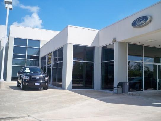 Baytown Ford car dealership in Baytown, TX 77521 | Kelley Blue Book