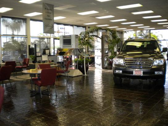 Toyota Carlsbad Car Dealership In Carlsbad Ca 92008