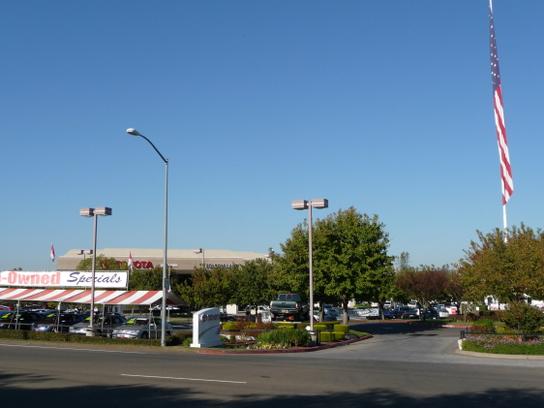 Folsom Lake Toyota