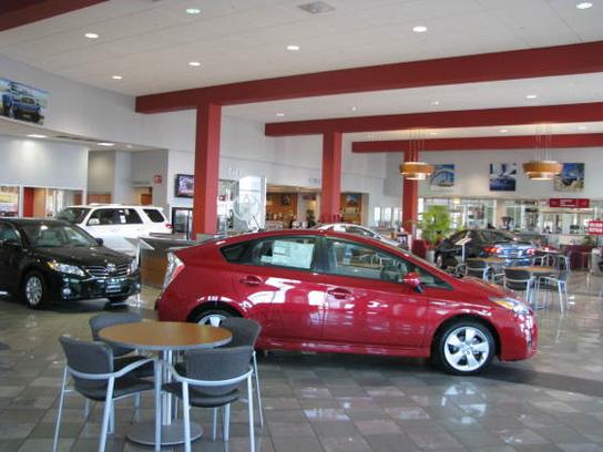 Piercey Toyota Car Dealership In Milpitas Ca 95035 Kelley Blue Book