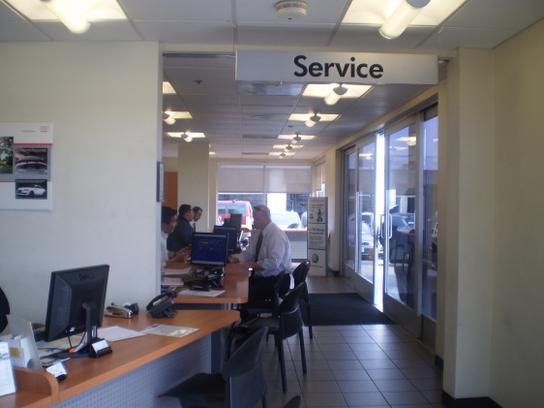Volkswagen South Coast Car Dealership In Santa Ana Ca 92705