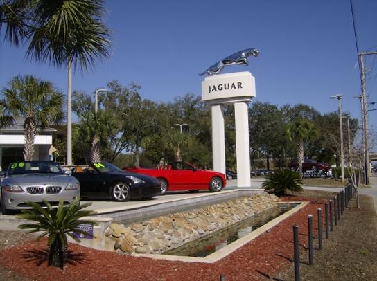 Jaguar of Tampa (I-275 / Exit 52)