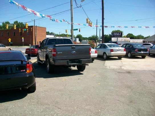 Wild Horses Auto Sales 3