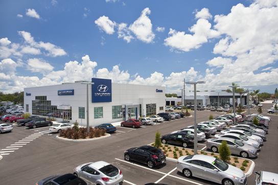 Crown Hyundai