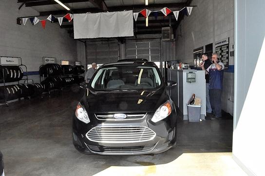 Tri City Ford >> Tri City Ford Car Dealership In Eden Nc 27288 5326 Kelley Tri City Ford >> Tri City Ford Car Dealership In Eden Nc 27288 5326 Kelley