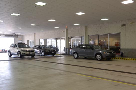 Sheehy Volkswagen Of Springfield Car Dealership In Va Sheehy Volkswagen Of Springfield Car Dealership In Va 22150 Kelley Blue Book