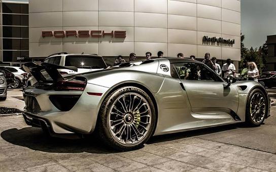 Porsche of North Olmsted