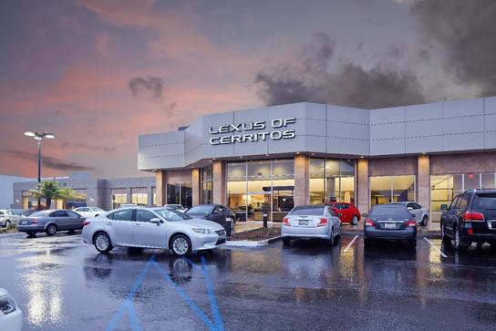 Lexus Of Cerritos Car Dealership In Cerritos Ca 90703 Kelley Blue