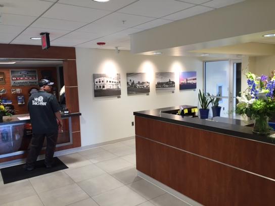 Robberson Ford Bend Or >> Robberson Ford Lincoln Mazda Car Dealership In Bend Or 97701 3607 Robberson Ford Bend Or >> Robberson Ford Lincoln Mazda Car Dealership In Bend Or 97701 3607