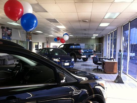 Reedy Ford Car Dealership In Arkansas City Ks 67005 8875 Kelley Reedy Ford Car Dealership In Arkansas City Ks 67005 8875 Kelley Blue Book