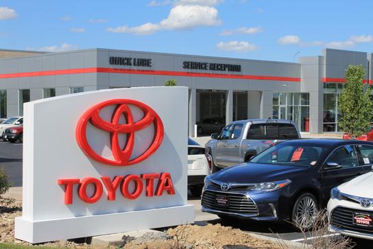 Toyota Cedar Rapids >> Cedar Rapids Toyota Car Dealership In Hiawatha Ia 52233 Kelley Toyota Cedar Rapids >> Cedar Rapids Toyota Car Dealership In Hiawatha Ia 52233 Kelley