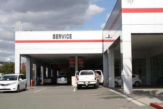 Toyota Of San Diego >> Norm Reeves Toyota San Diego Car Dealership In San Diego Ca 92120 Toyota Of San Diego >> Norm Reeves Toyota San Diego Car Dealership In San Diego Ca 92120