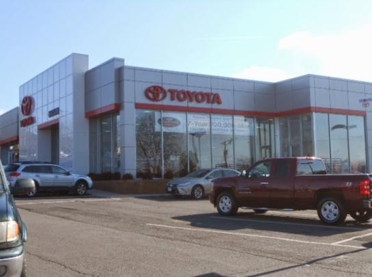 Umansky Toyota of Charlottesville