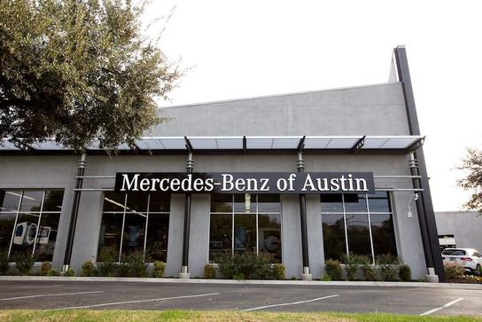 Mercedes Benz Of Austin Car Dealership In Austin Tx 78752 Kelley Blue Book