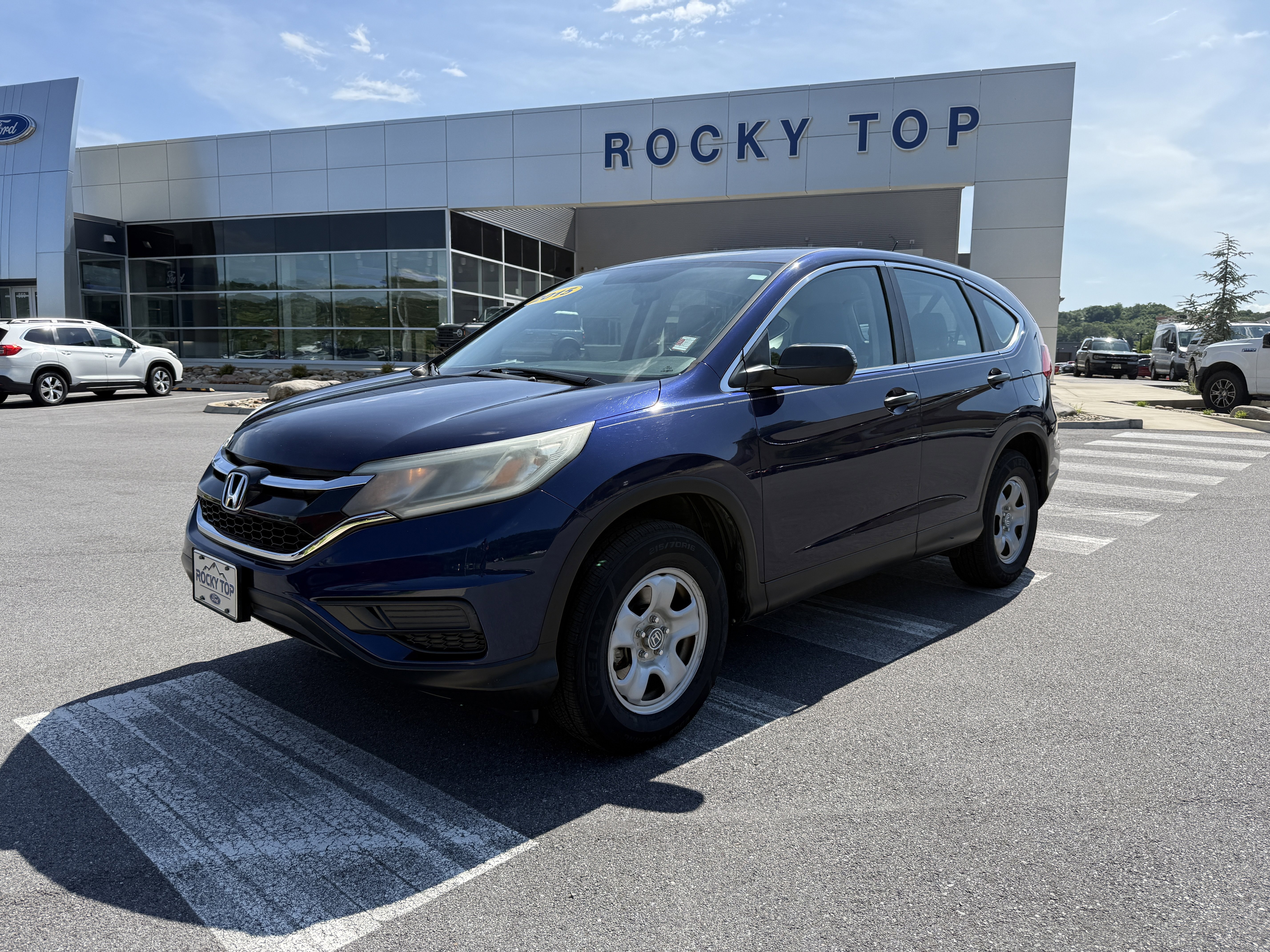 Used 2015 Honda CR-V LX image 1