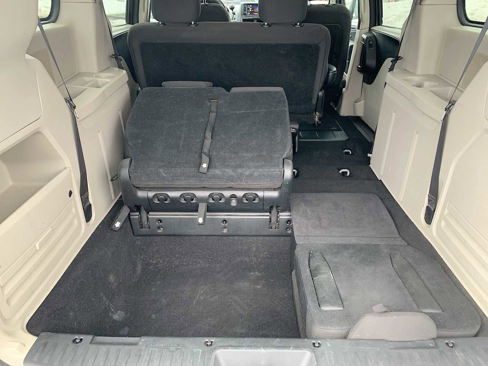 Used 2017 Dodge Grand Caravan SE w/ Power Window Group image 22