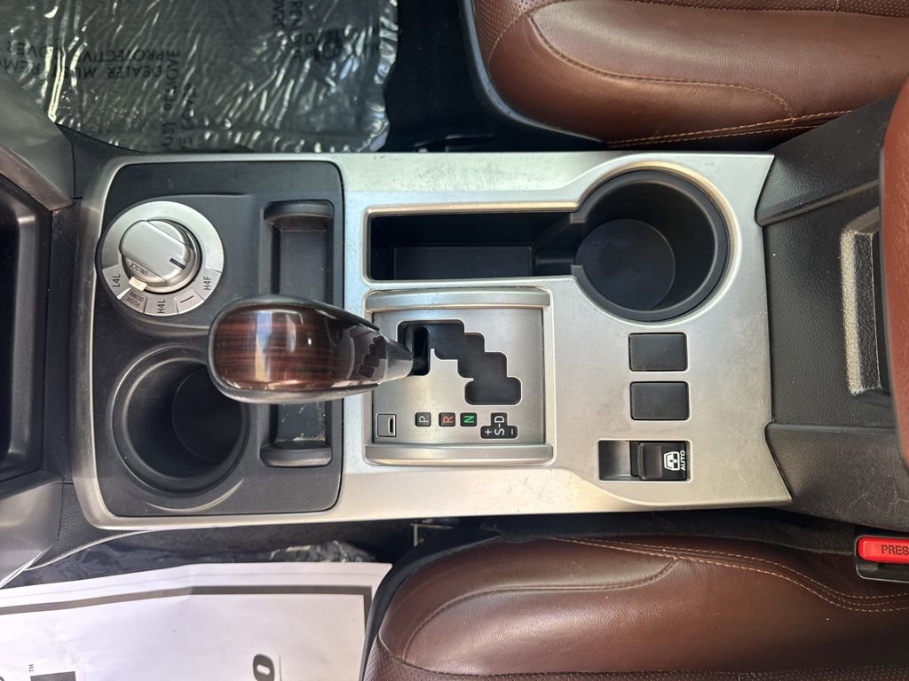 Used 2016 Toyota 4Runner Limited image 27