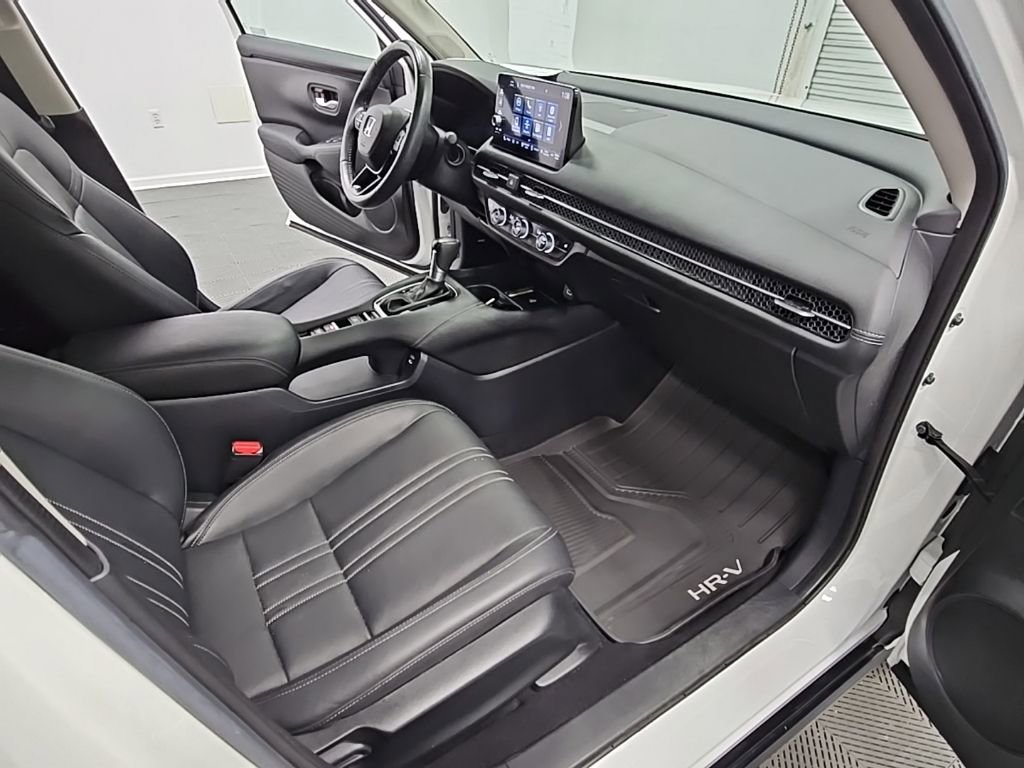 Used 2024 Honda HR-V EX-L image 36