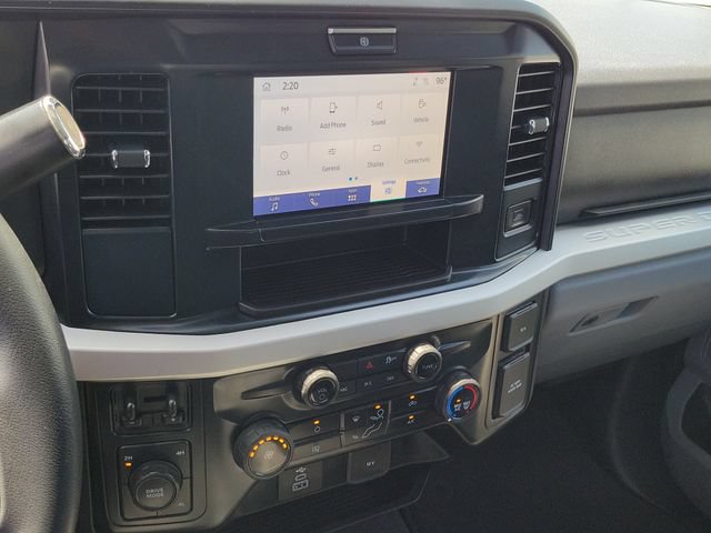 Certified 2025 Ford F250 XLT AWD/4WD image 8