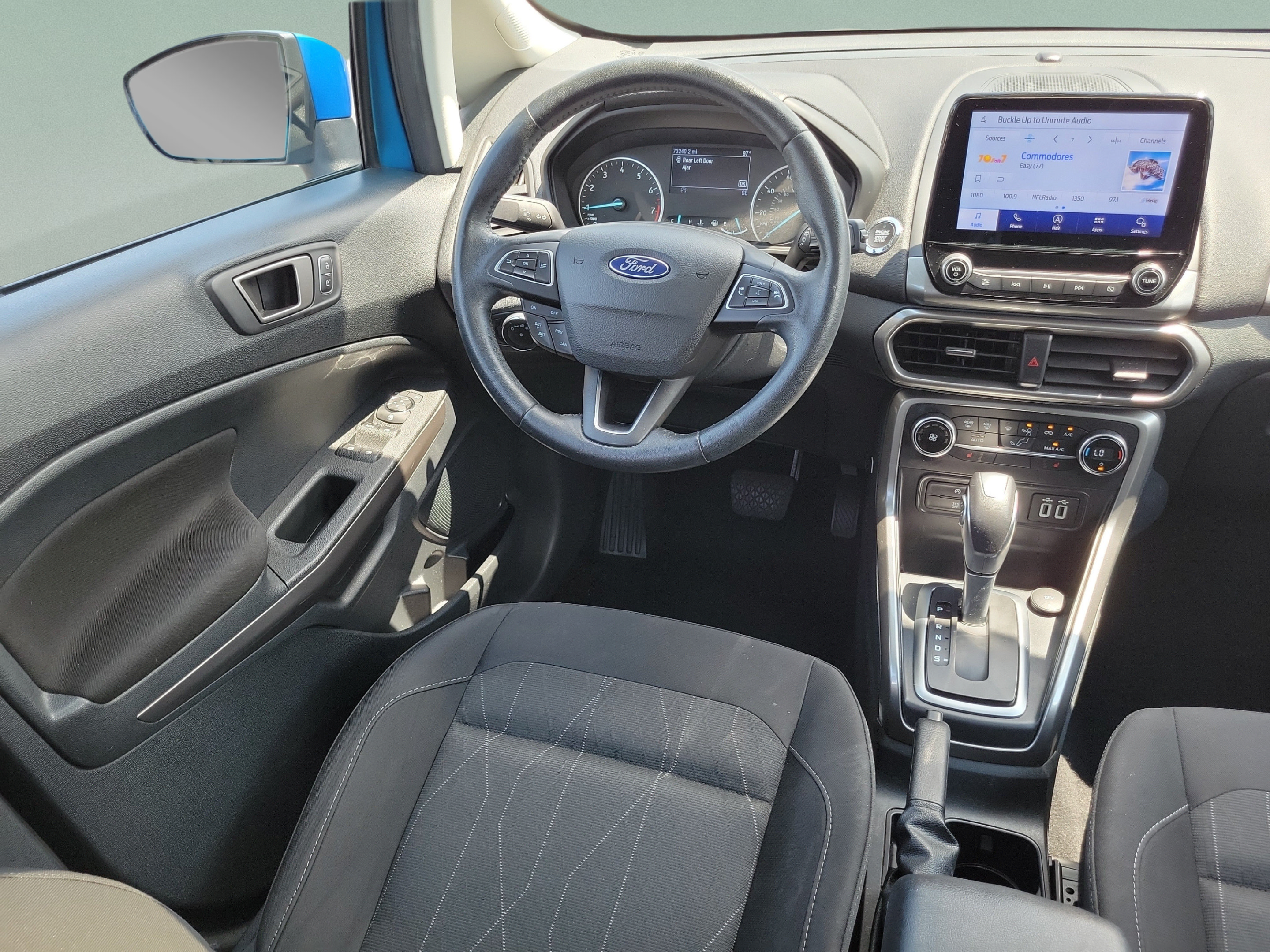 Used 2020 Ford EcoSport SE w/ SE Convenience Package FWD image 9