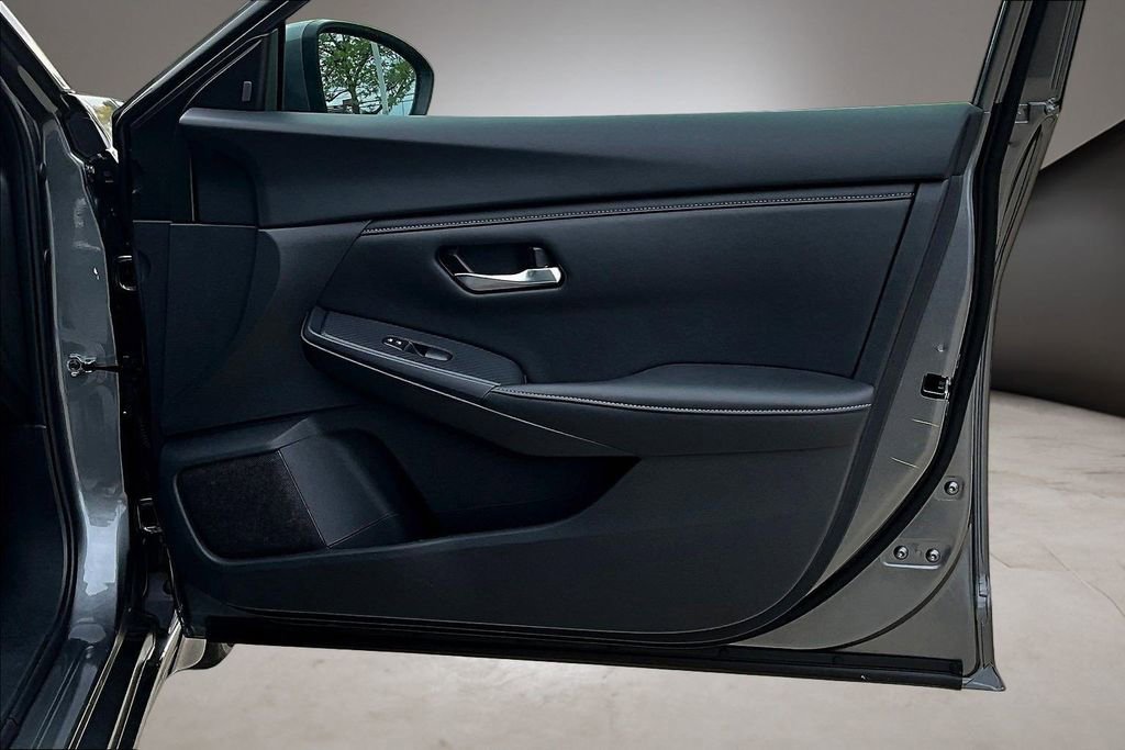Certified 2023 Nissan Sentra SV FWD image 27
