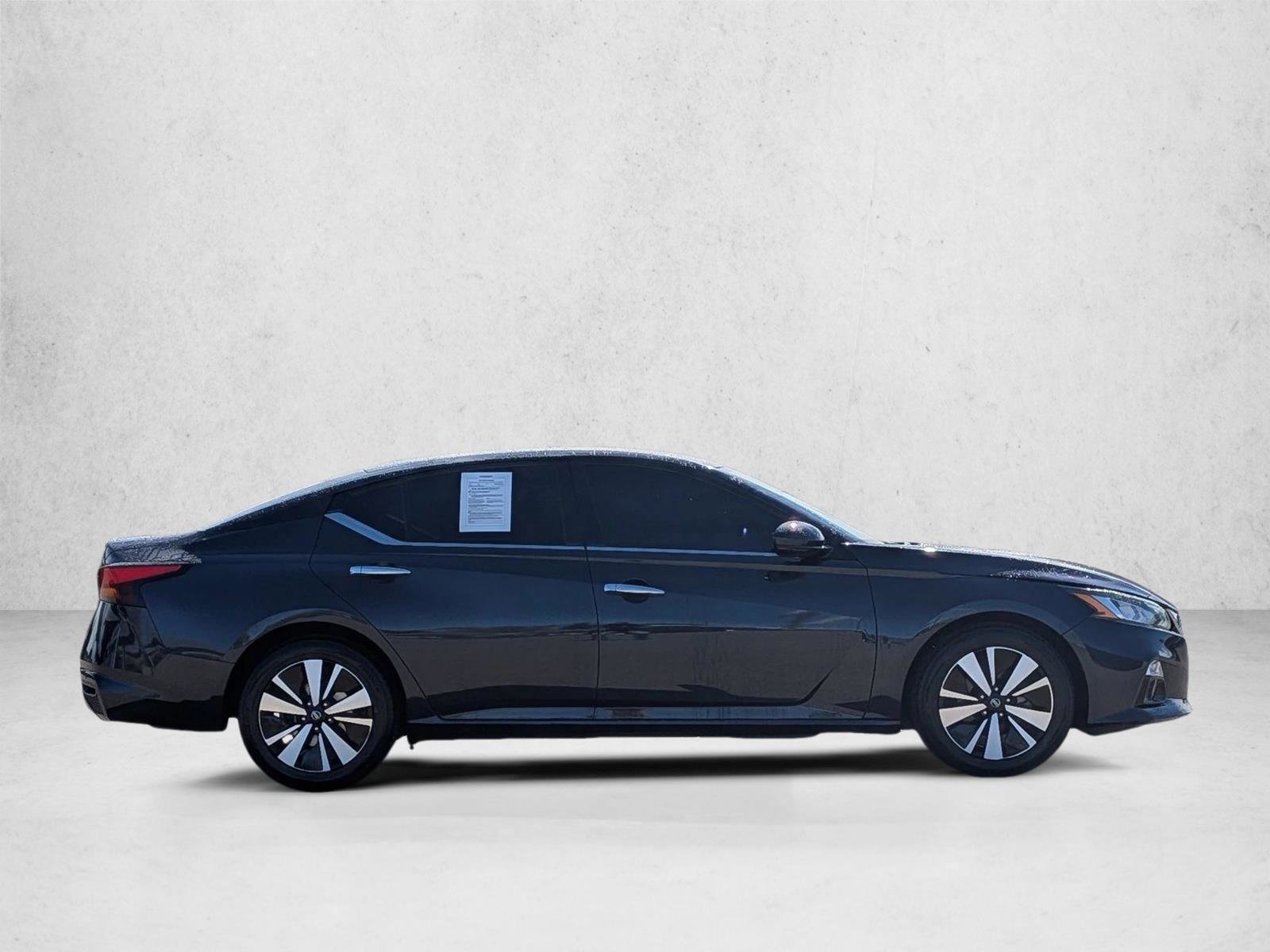 Used 2020 Nissan Altima 2.5 SL FWD image 4