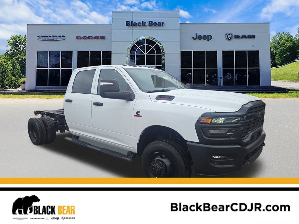 New 2026 RAM 3500 Tradesman video 1