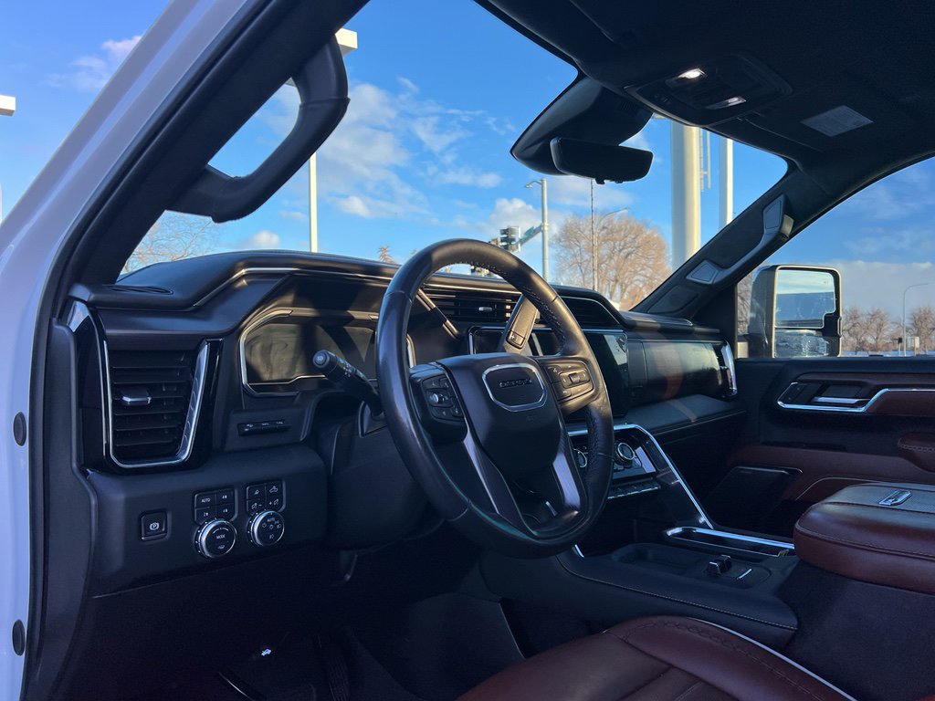 Certified 2024 GMC Sierra 2500 Denali Ultimate image 18