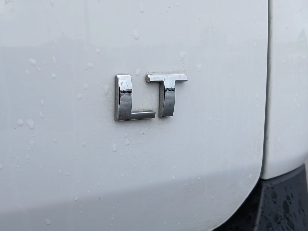 Certified 2023 Chevrolet Traverse LT FWD image 21