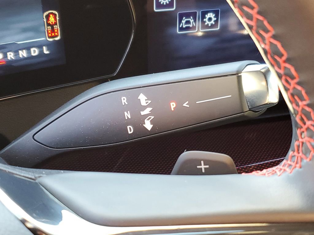 Used 2025 Chevrolet Traverse RS w/ LPO, Floor Liner Package image 15