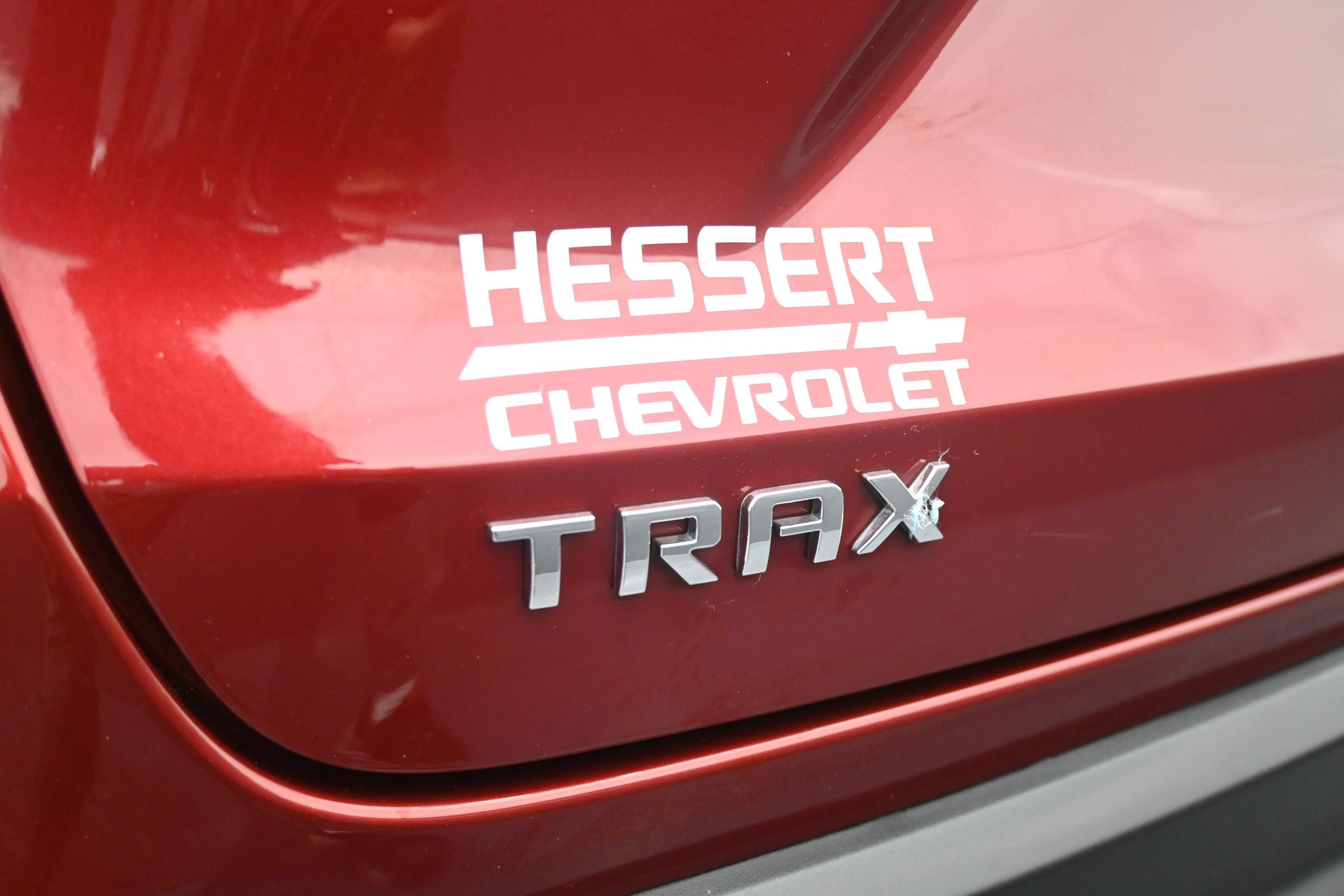 Certified 2024 Chevrolet Trax LS w/ Driver Confidence Package FWD image 27