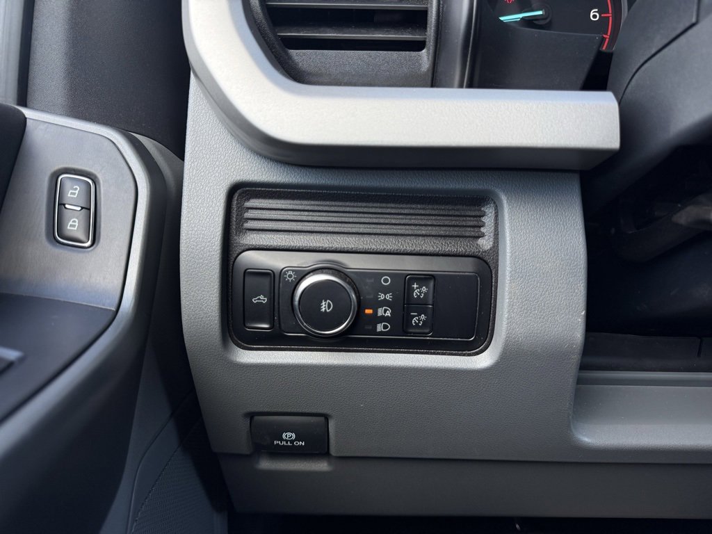 Used 2024 Ford F250 XLT image 13