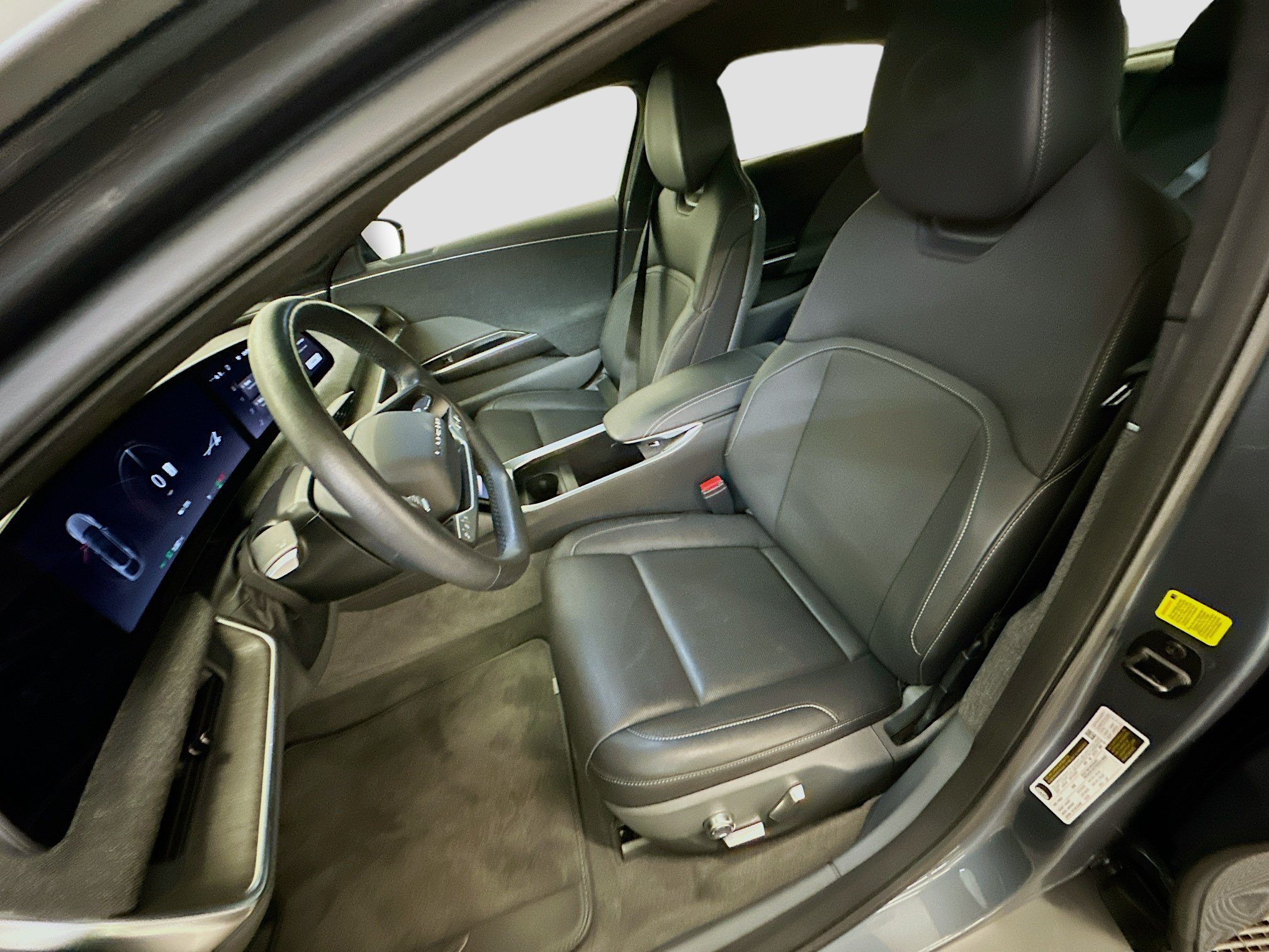 Used 2024 Lucid Air Touring AWD/4WD image 13