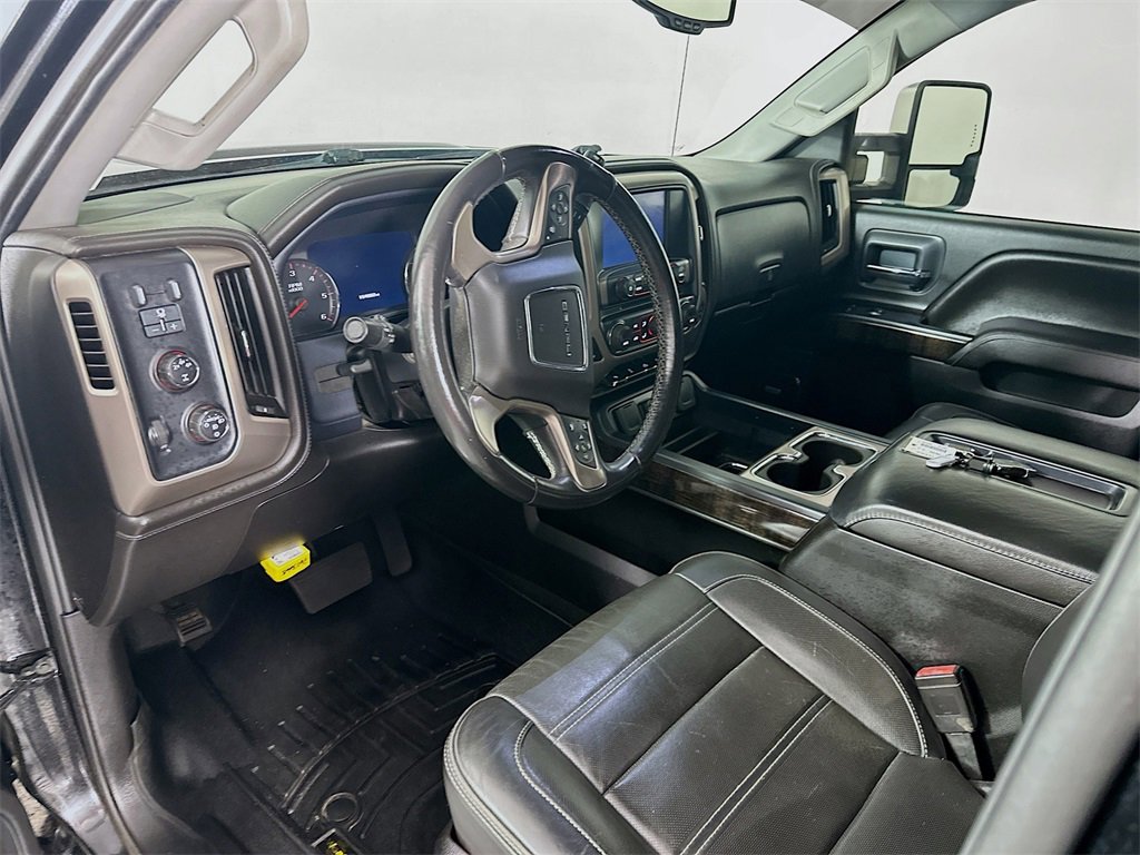 Used 2015 GMC Sierra 3500 Denali w/ Suspension Package, Off-Road image 29