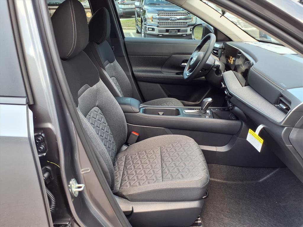 New 2026 Nissan Kicks SV image 14