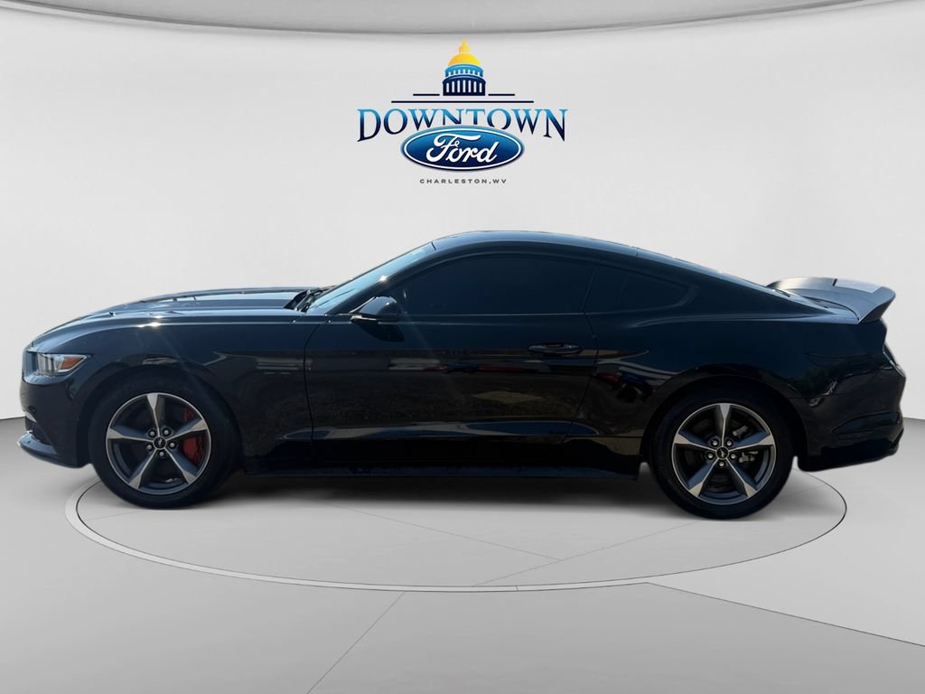 Used 2017 Ford Mustang GT RWD image 6