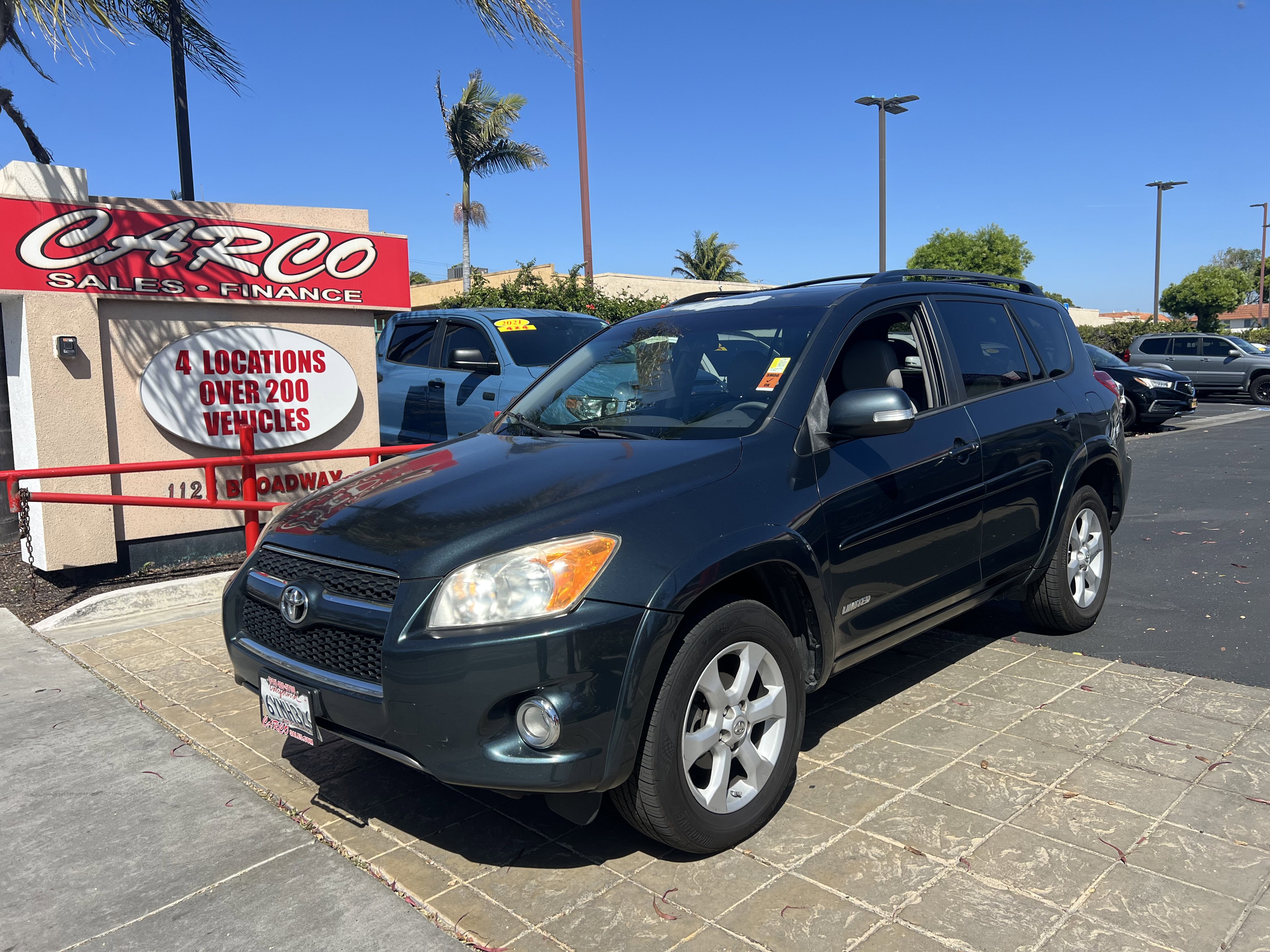 Used 2012 Toyota RAV4 Limited w/ Premium Plus Value Pkg image 4