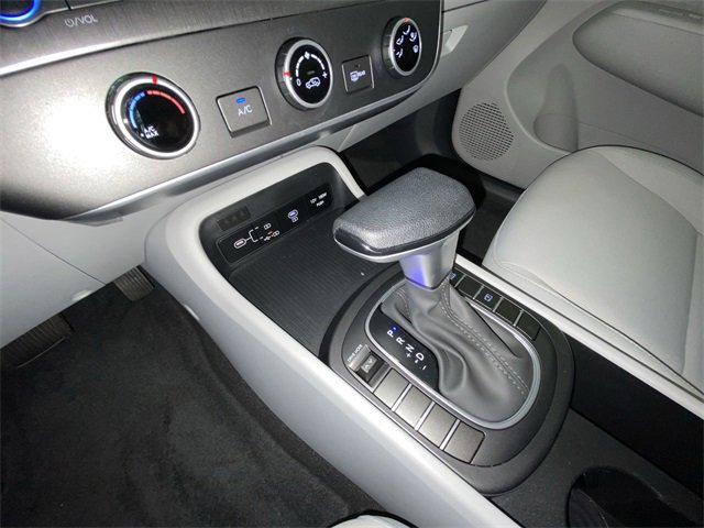 Used 2026 Hyundai Kona SE image 20