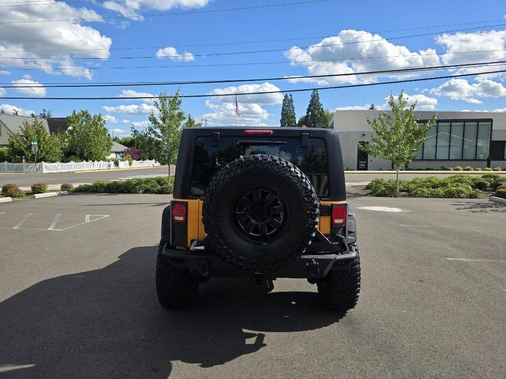 Used 2012 Jeep Wrangler Rubicon AWD/4WD image 6