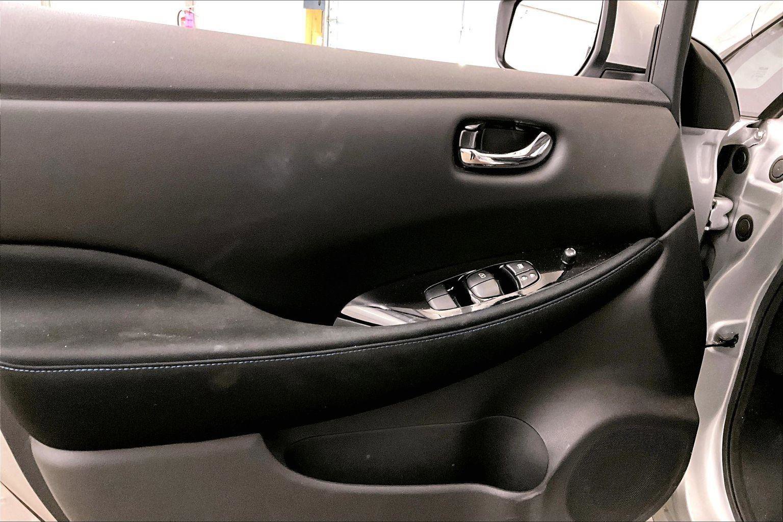 Used 2021 Nissan Leaf SV Plus w/ SV Plus Technology Package image 22