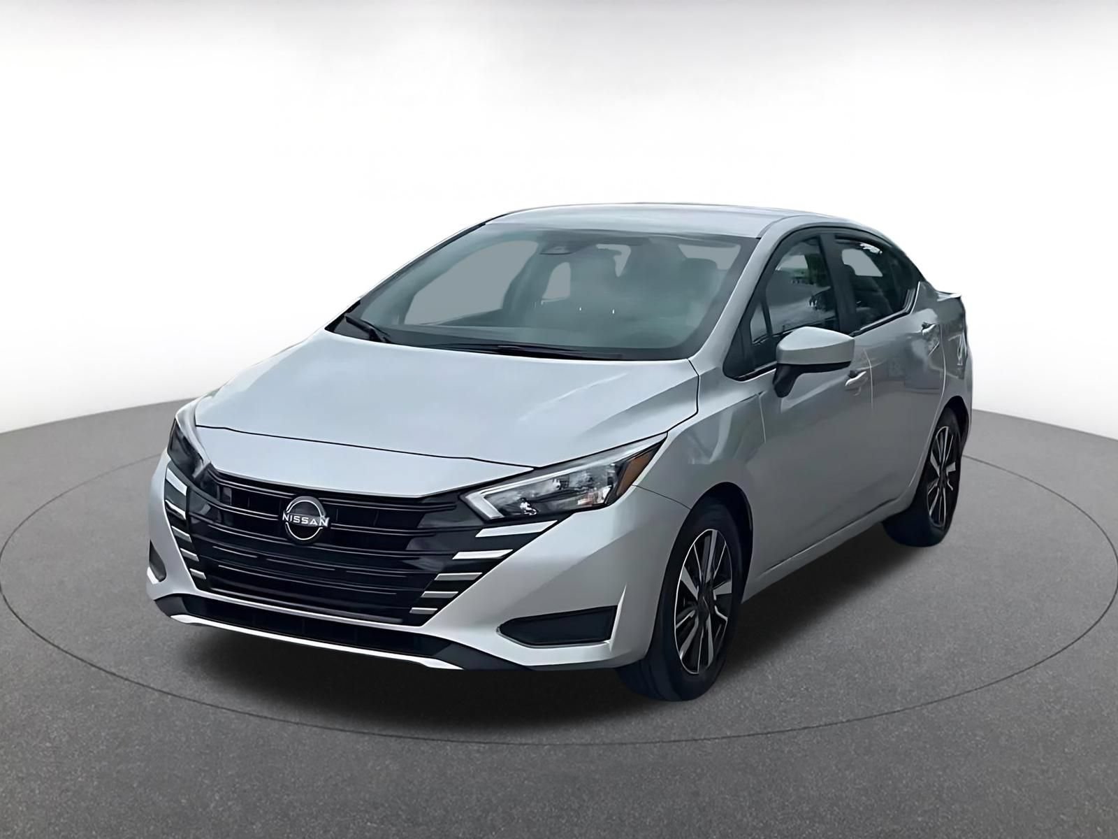Used 2025 Nissan Versa SV FWD image 7