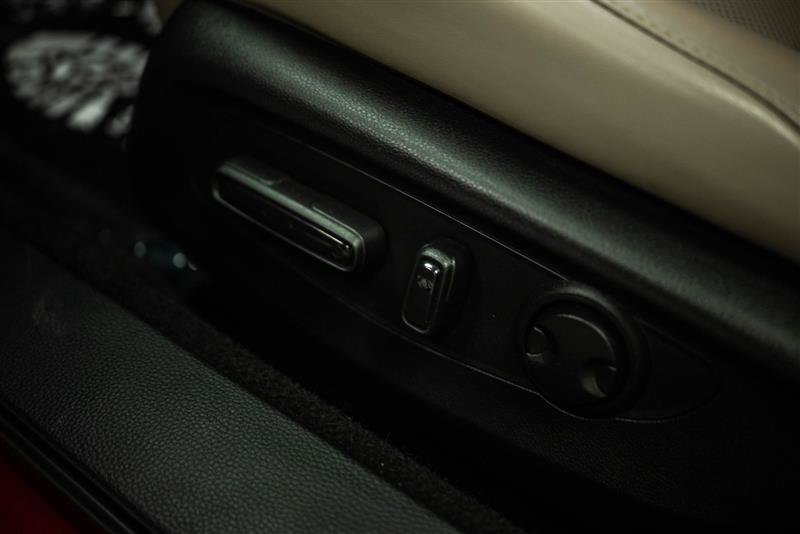 Used 2024 Honda Accord EX-L image 16