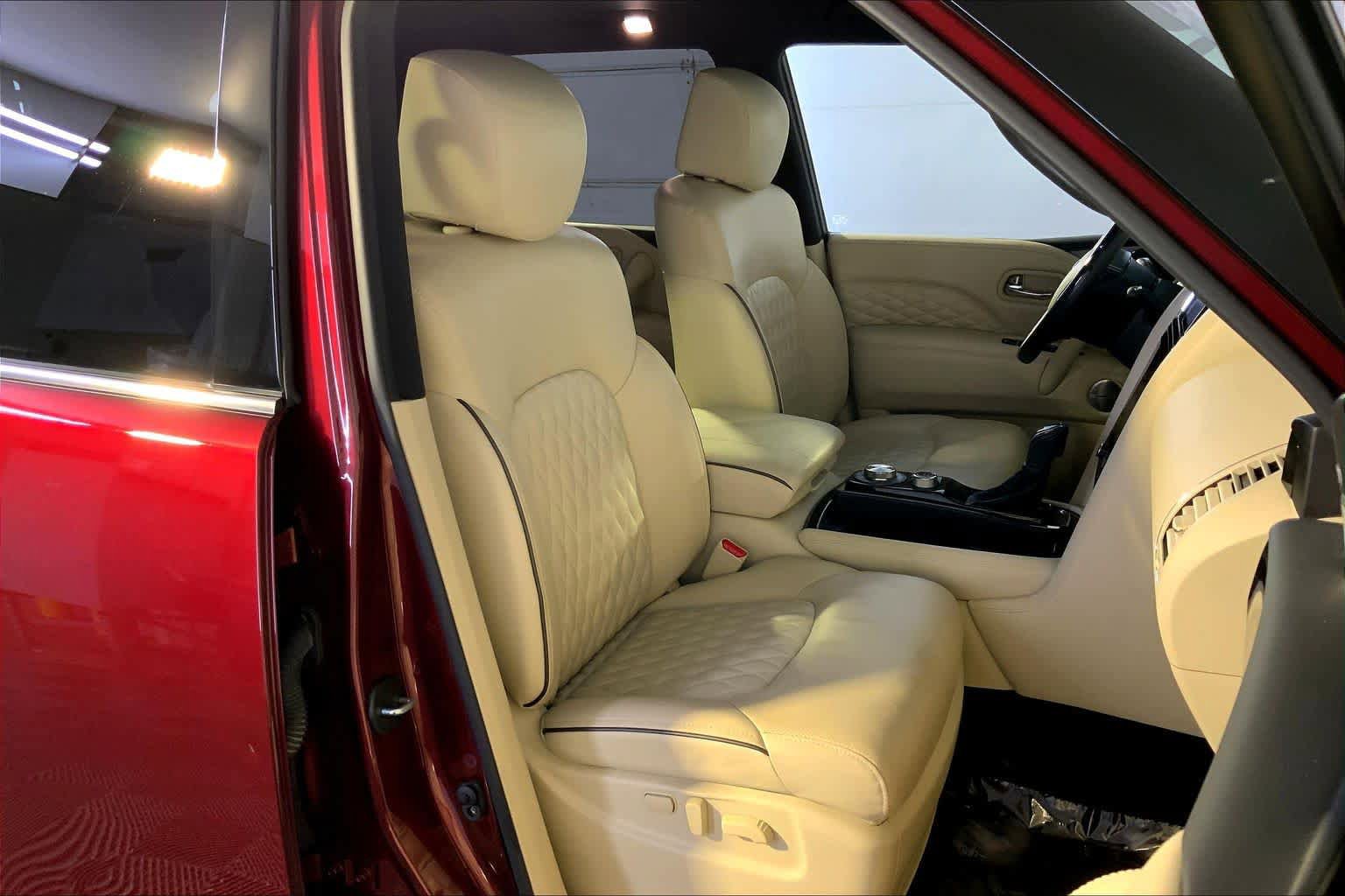 Used 2021 INFINITI QX80 Sensory w/ Cargo Package image 8