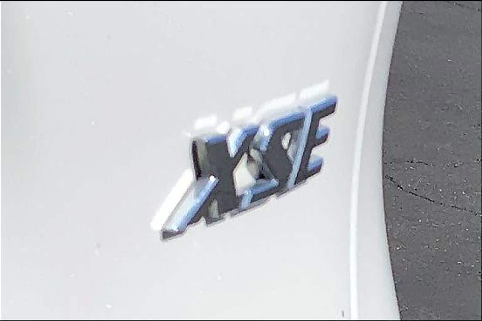 Used 2024 Toyota RAV4 XSE w/ Weather Package AWD/4WD image 9