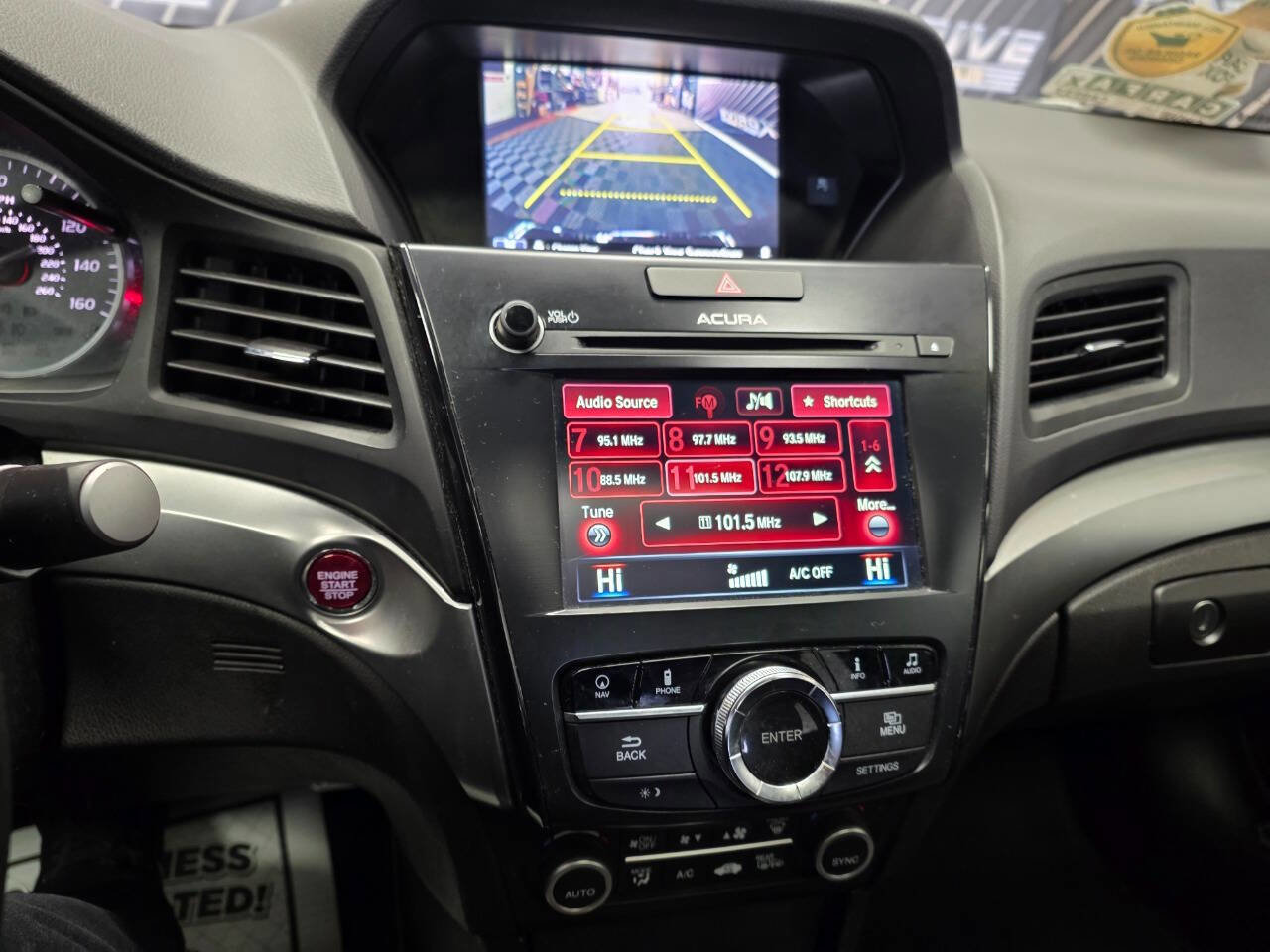 Used 2017 Acura ILX FWD image 23