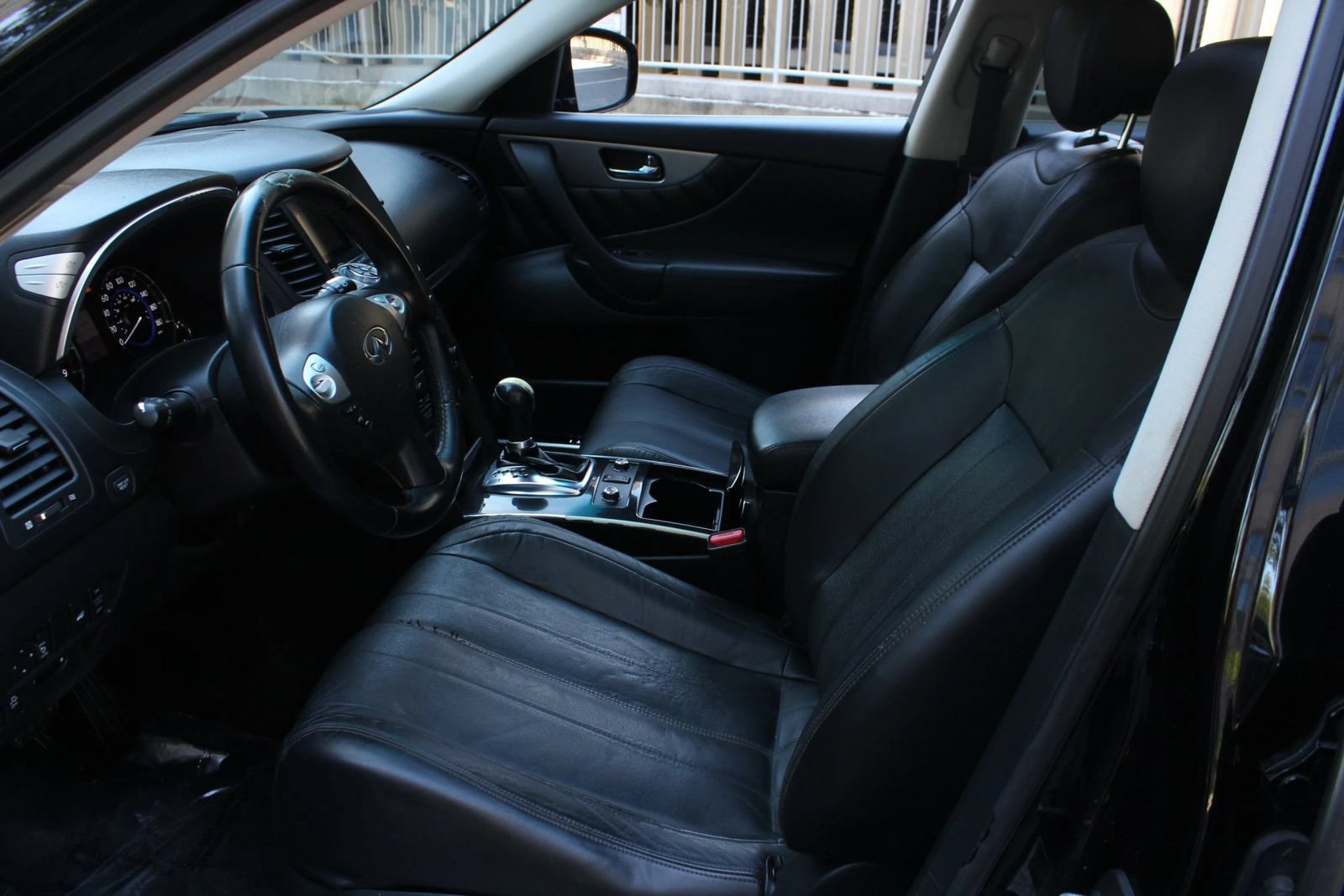 Used 2016 INFINITI QX70 AWD image 14