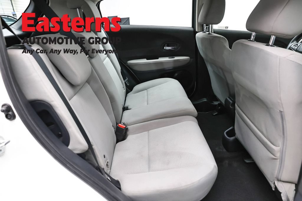 Used 2021 Honda HR-V LX image 21